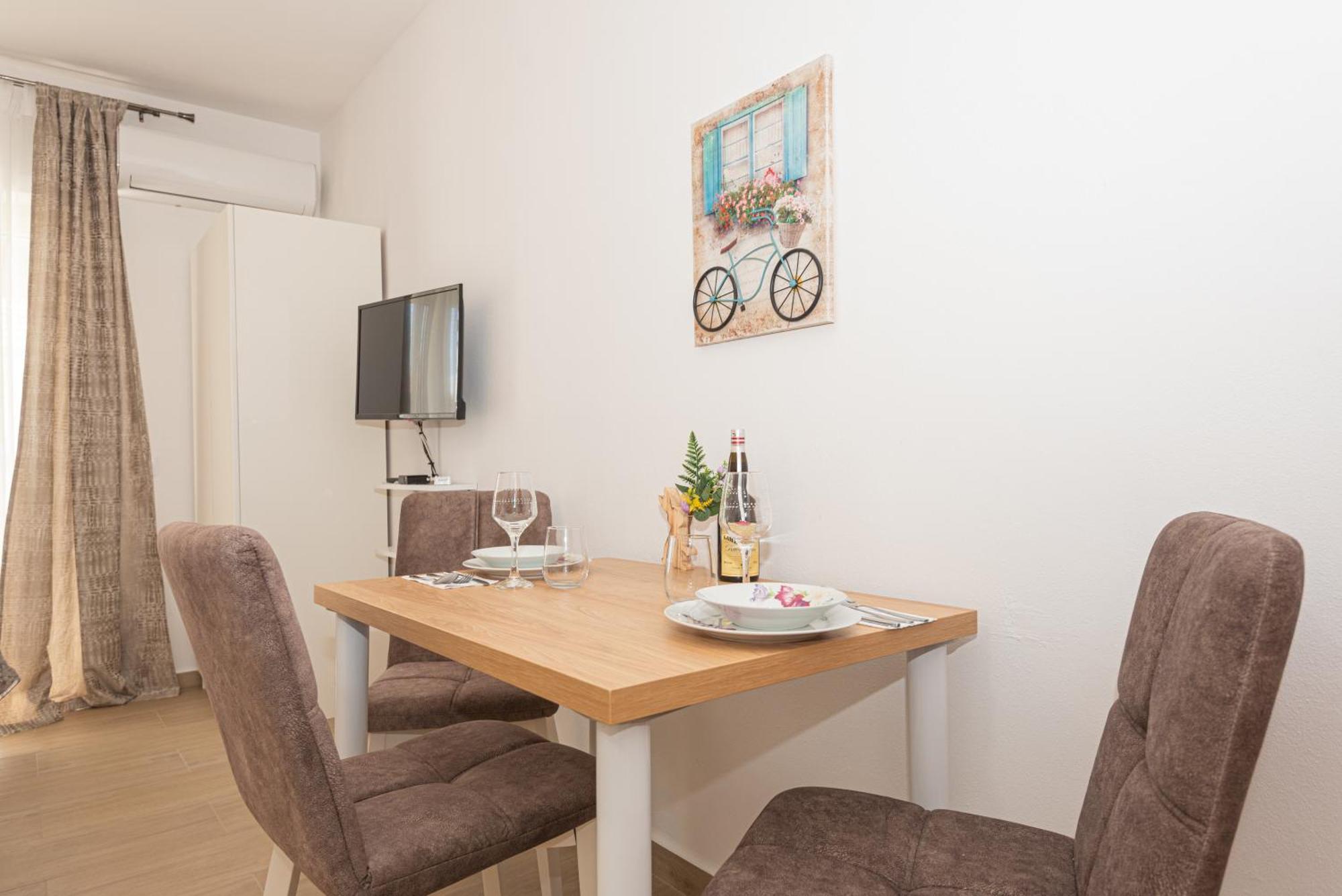 Lovric Apartment *