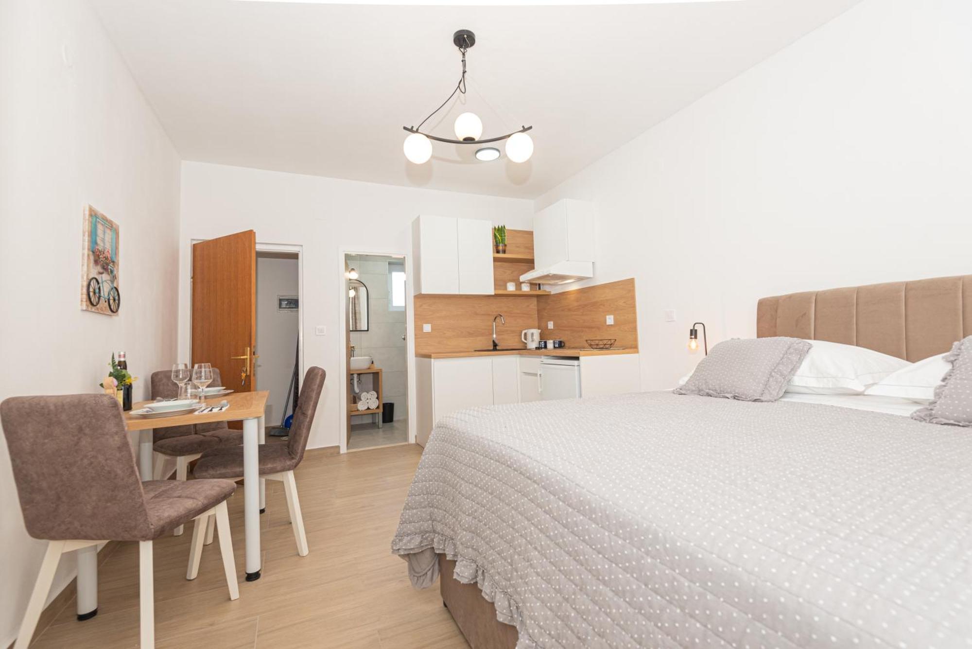 Lovric Apartment *