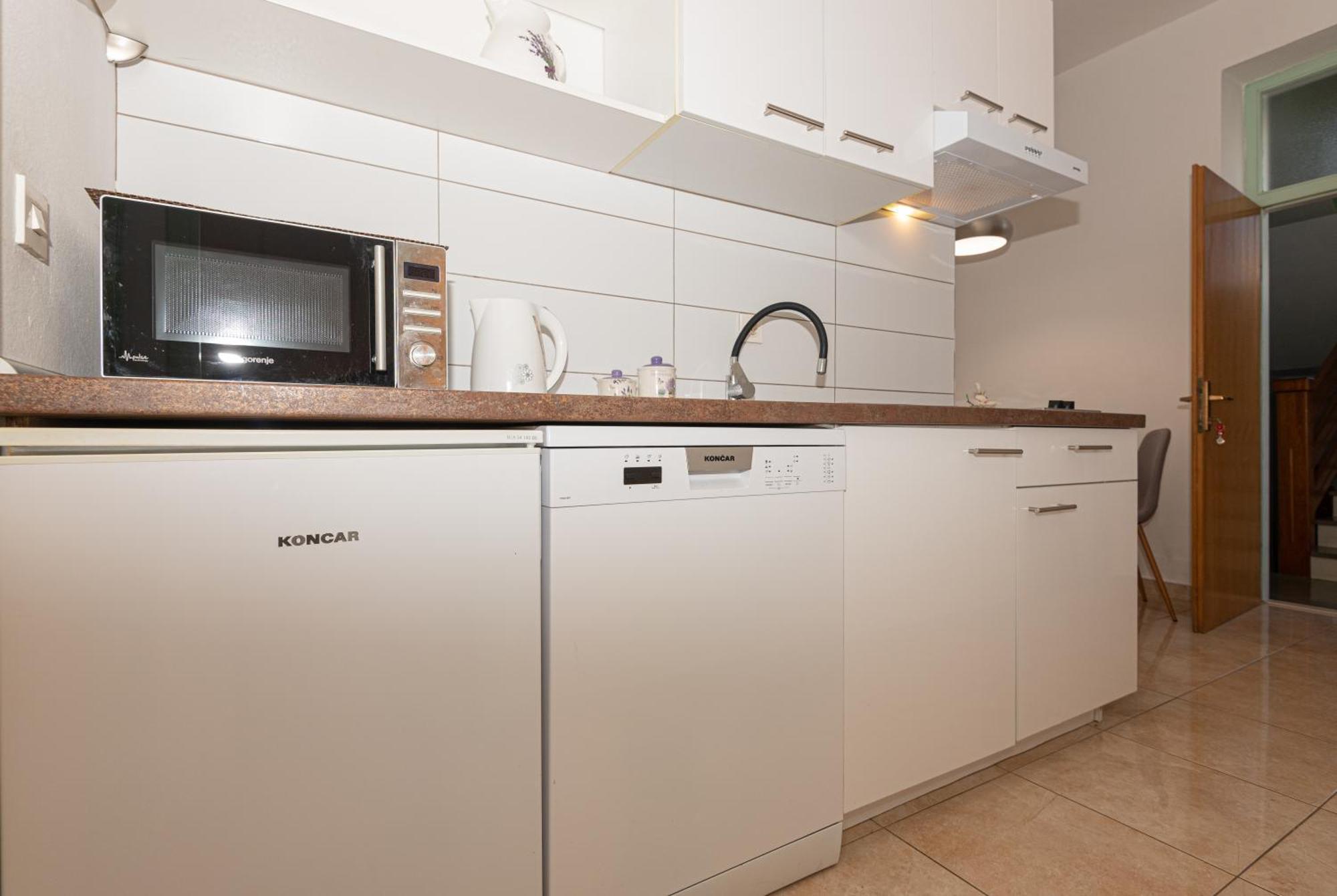 Apartment Lovric Vodice